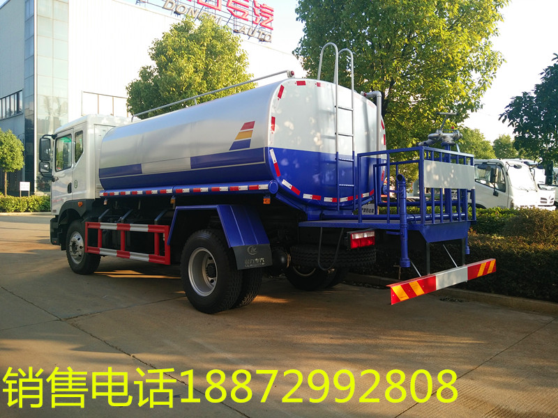 通化灑水車(chē)銷(xiāo)售公司 通化灑水車(chē)銷(xiāo)售公司