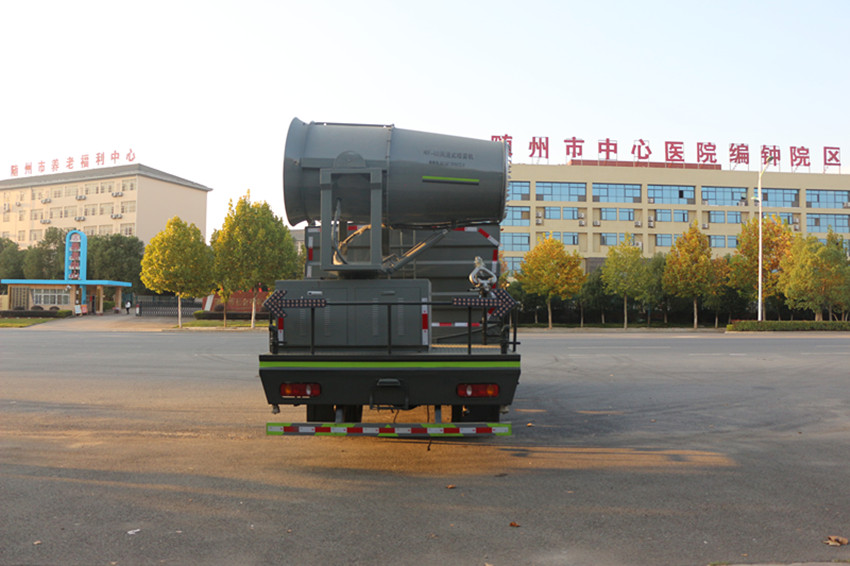 霧炮灑水車(chē) 霧炮灑水車(chē)